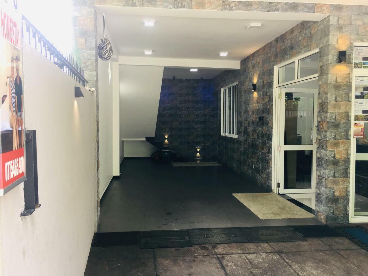קנדי Jenushi Homestay מראה חיצוני תמונה
