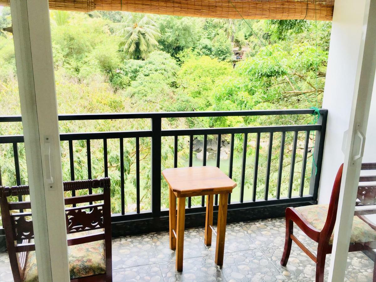 קנדי Jenushi Homestay מראה חיצוני תמונה
