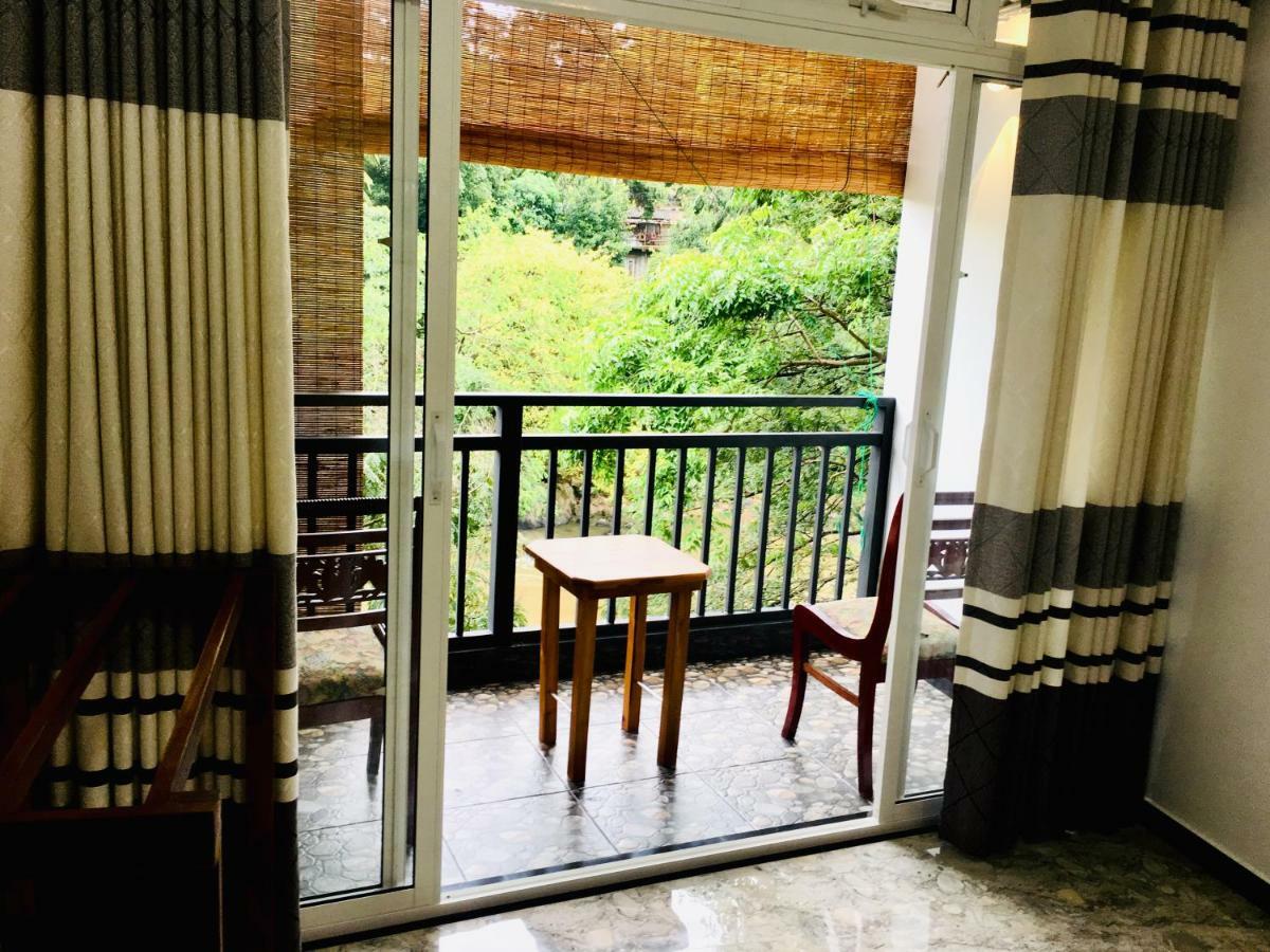 קנדי Jenushi Homestay מראה חיצוני תמונה